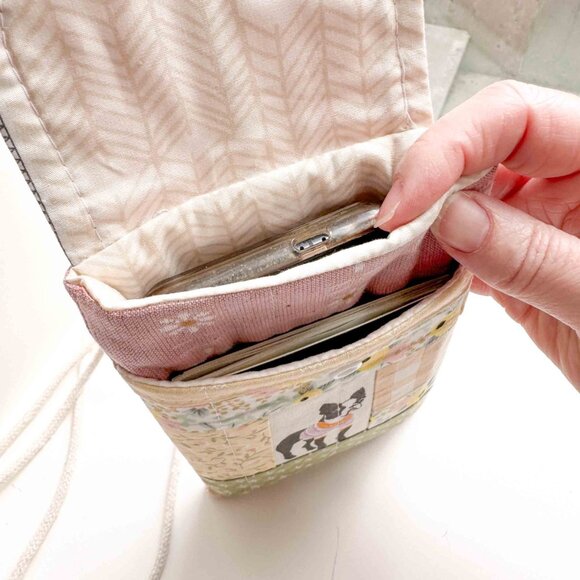 Handmade boston terrier patchwork cell phone/passport bag - Picture 8 of 10